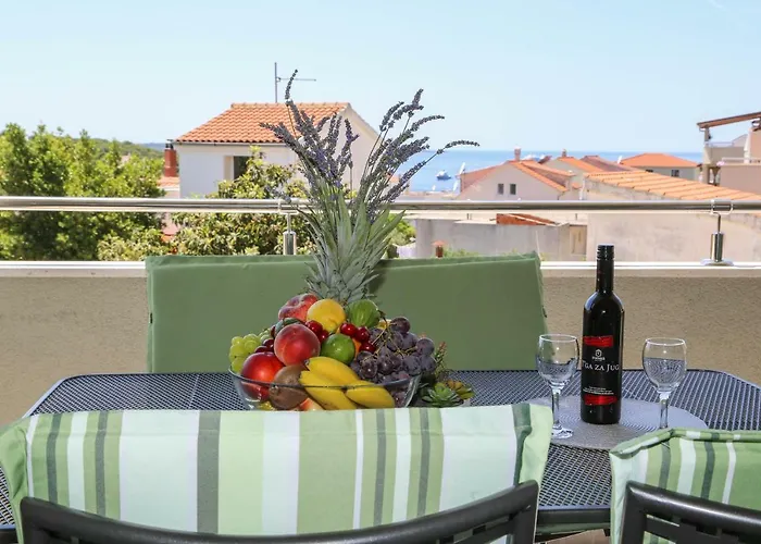 Apartments Paradise Hvar